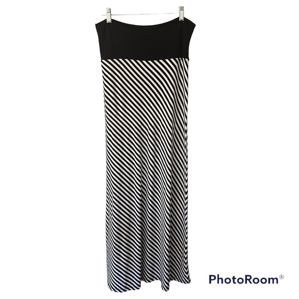 Black & white striped maxi skirt with wide black waist band, M. - Picture 2 of 12